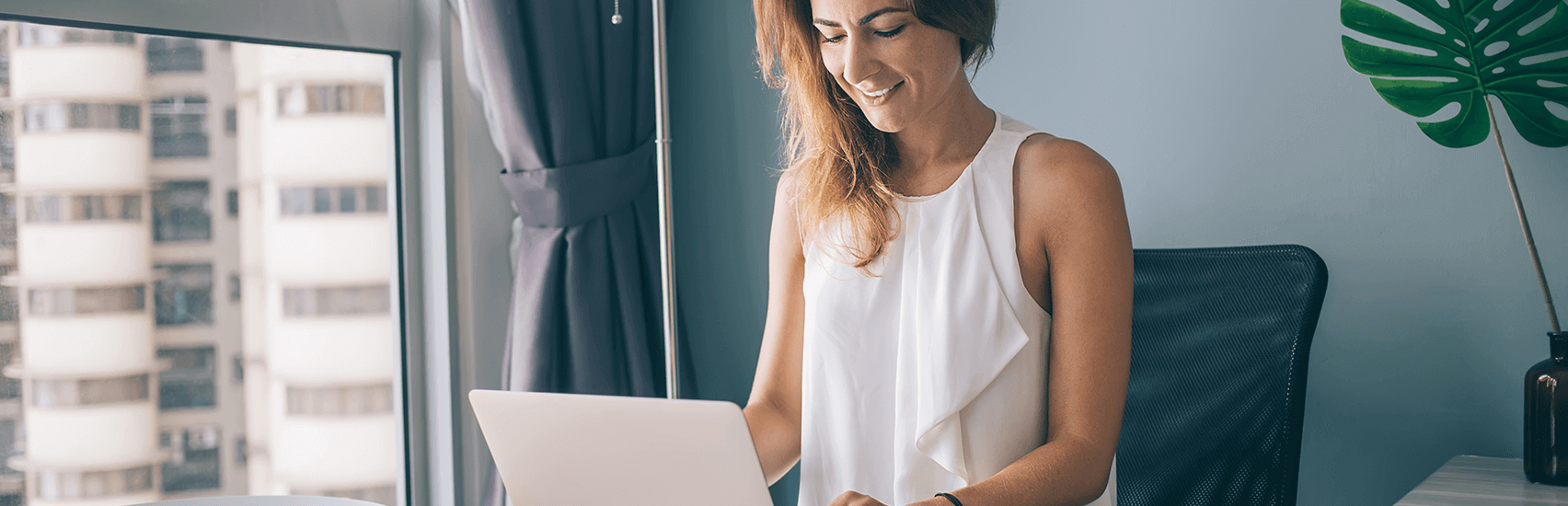 AdobeStock_317059862_telepsychiatrist